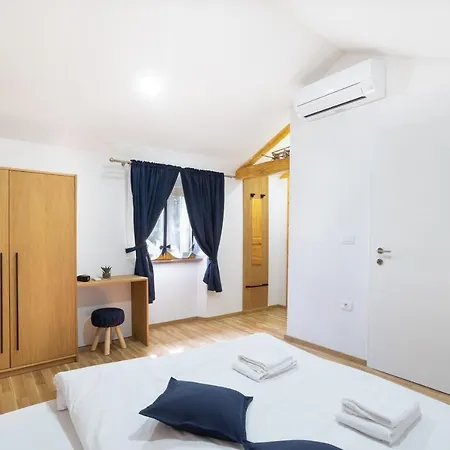 Istrian Casa Ladonia By Locap Group Počitniška hiša