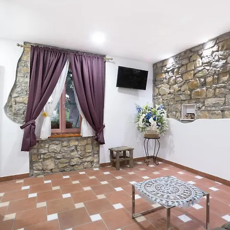 別荘 Istrian Casa Ladonia By Locap Group *