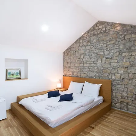 Istrian Casa Ladonia By Locap Group Počitniška hiša *